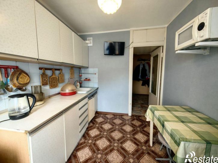 3-комн квартира улица Косарева, 52,  д. 52