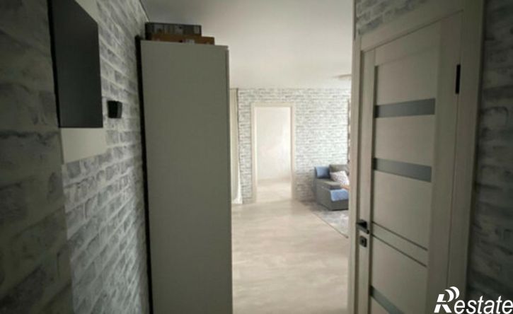 3-комн квартира пр-кт Победы, 192,  д. 192