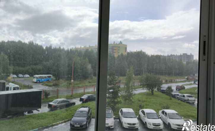 2-комн квартира улица Генерала Мартынова, 7,  д. 7