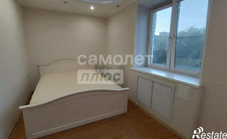 2-комн квартира улица Евтеева, 4,  д. 4