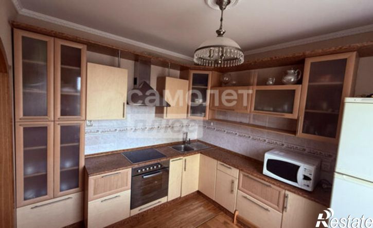 3-комн квартира улица Захаренко, 9А,  д. 9А