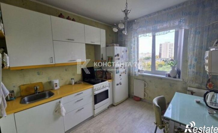 2-комн квартира улица Сулимова, 94В,  д. 94В