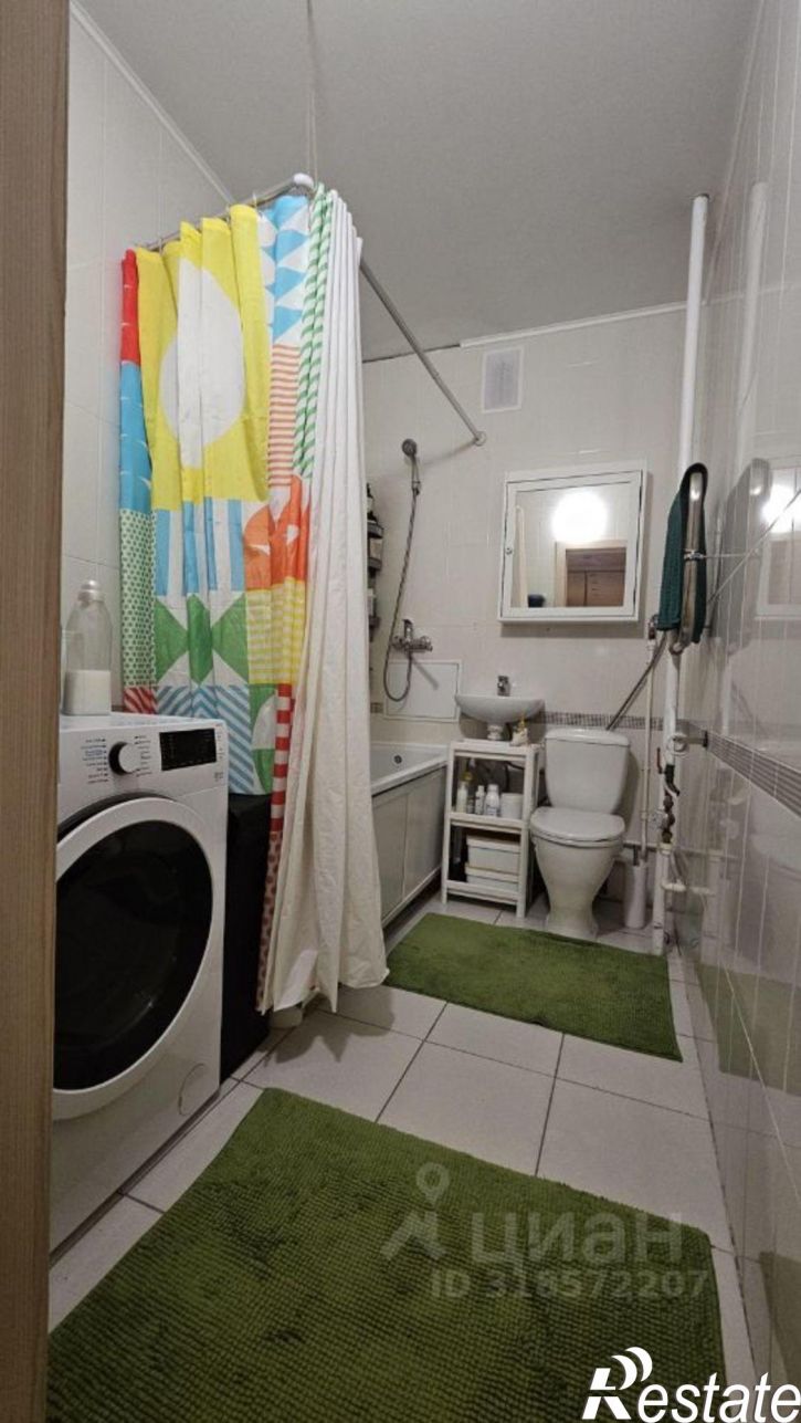 2-комн квартира улица 40-летия Победы, 57,  д. 57