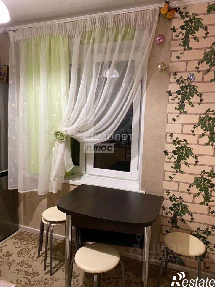 2-комн квартира улица Ворошилова, 37,  д. 37