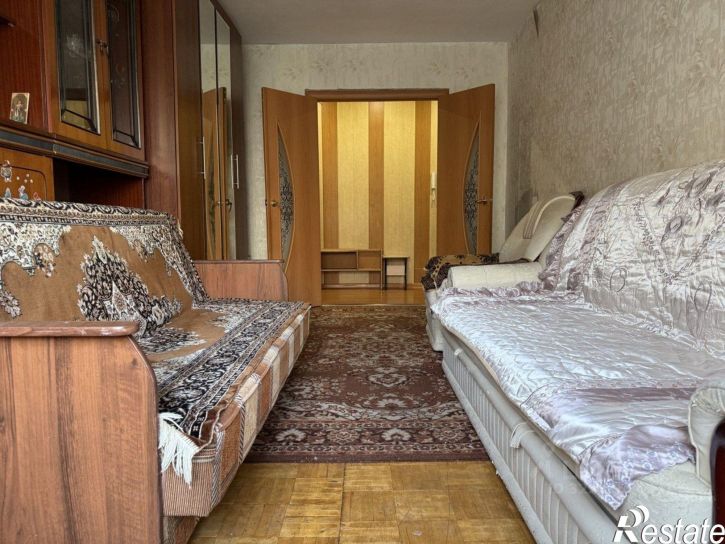 2-комн квартира улица Нахимова, 6,  д. 6