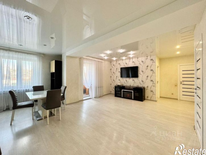 3-комн квартира улица Дзержинского, 97Б,  д. 97Б