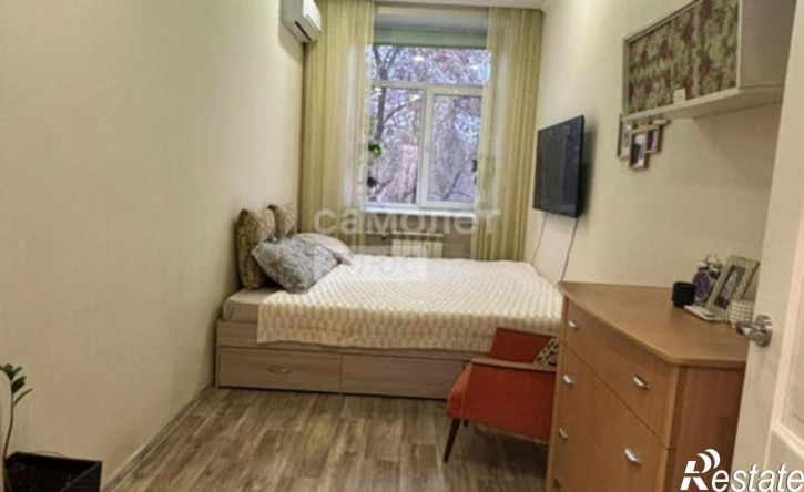 3-комн квартира улица Гагарина, 16,  д. 16