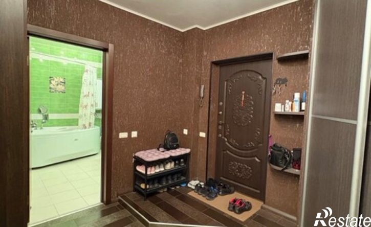 2-комн квартира ул Молодогвардейцев, 58,  д. 58