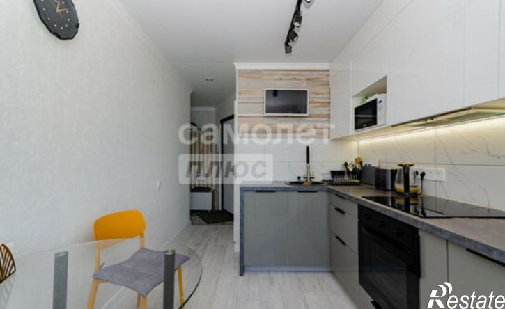 3-комн квартира ул Захаренко, 15,  д. 15