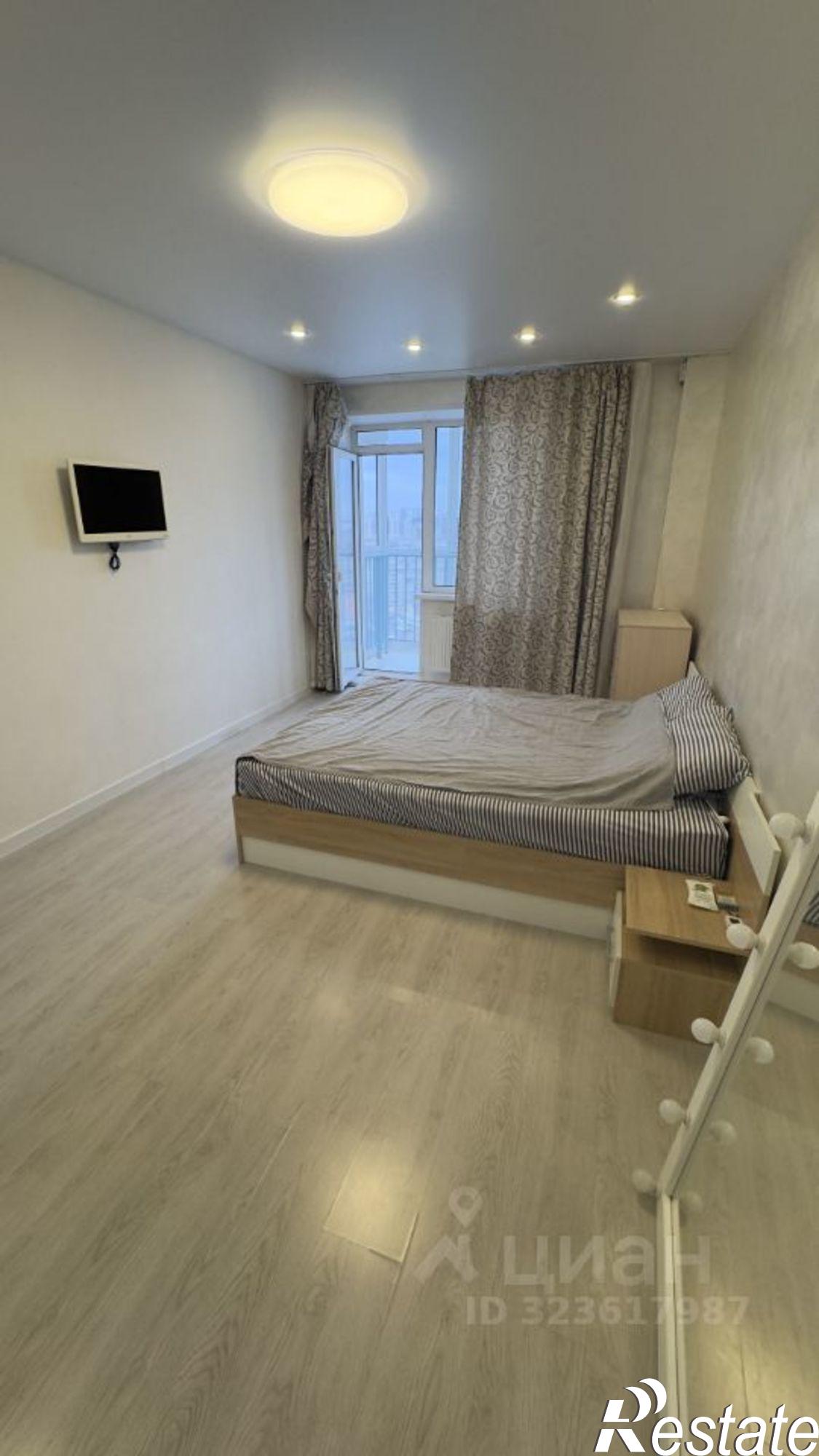 Купить квартиру за 7 990 000 рублей на ул Братьев Кашириных, 131Б