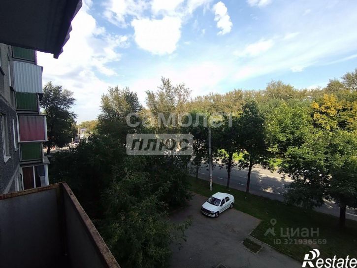 2-комн квартира улица Героев Танкограда, 50,  д. 50