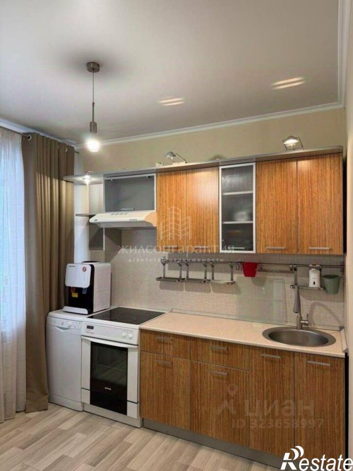 2-комн квартира улица Университетская Набережная, 18,  д. 18