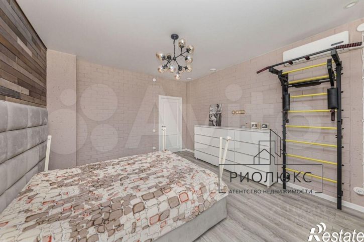 2-комн квартира пр-кт Героя России Родионова Е.Н., 13,  д. 13