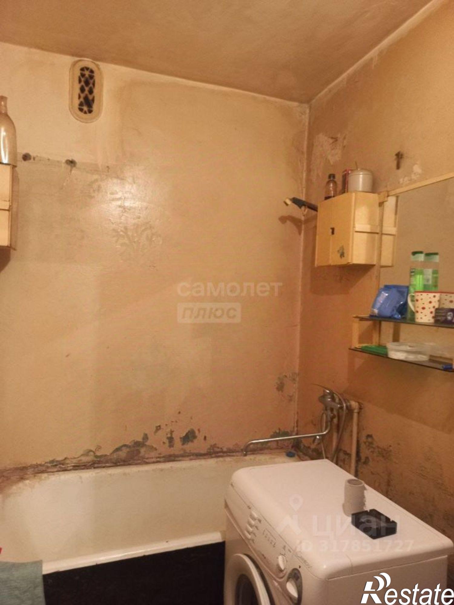 Купить квартиру за 2 100 000 рублей на улица Пети Калмыкова, 2