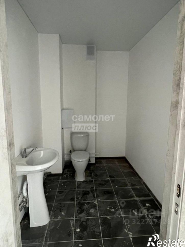 3-комн квартира Нефтебазовая улица, 10,  д. 10