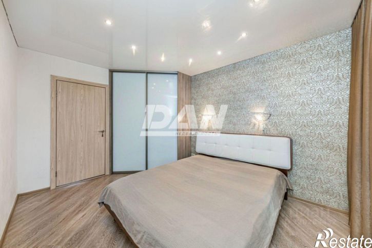 3-комн квартира улица Салавата Юлаева, 1,  д. 1