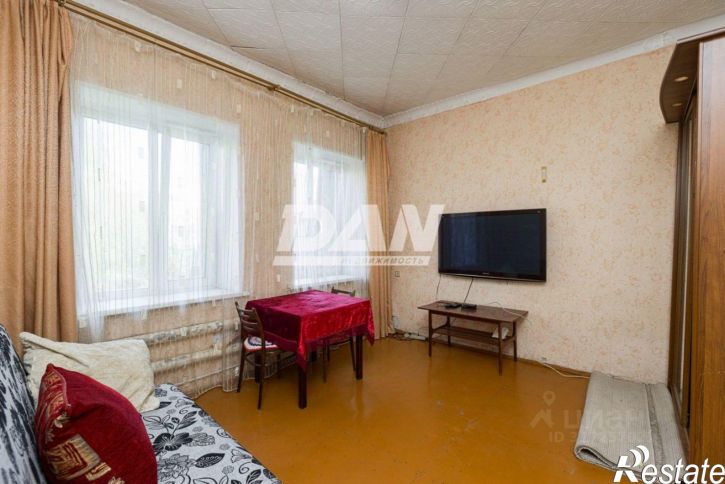 2-комн квартира ул Суркова, 12,  д. 12