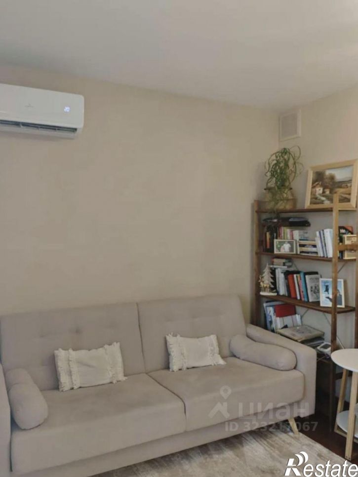 2-комн квартира улица Молодогвардейцев, 39Б,  д. 39Б