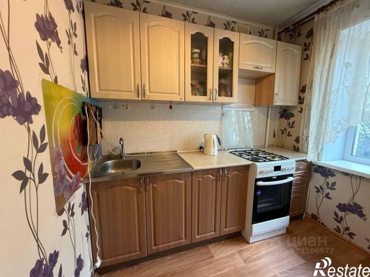 1-комн квартира ул 50-летия ВЛКСМ, 49,  д. 49