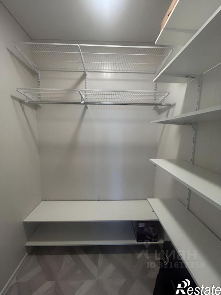 2-комн квартира улица Шаумяна, 122,  д. 122