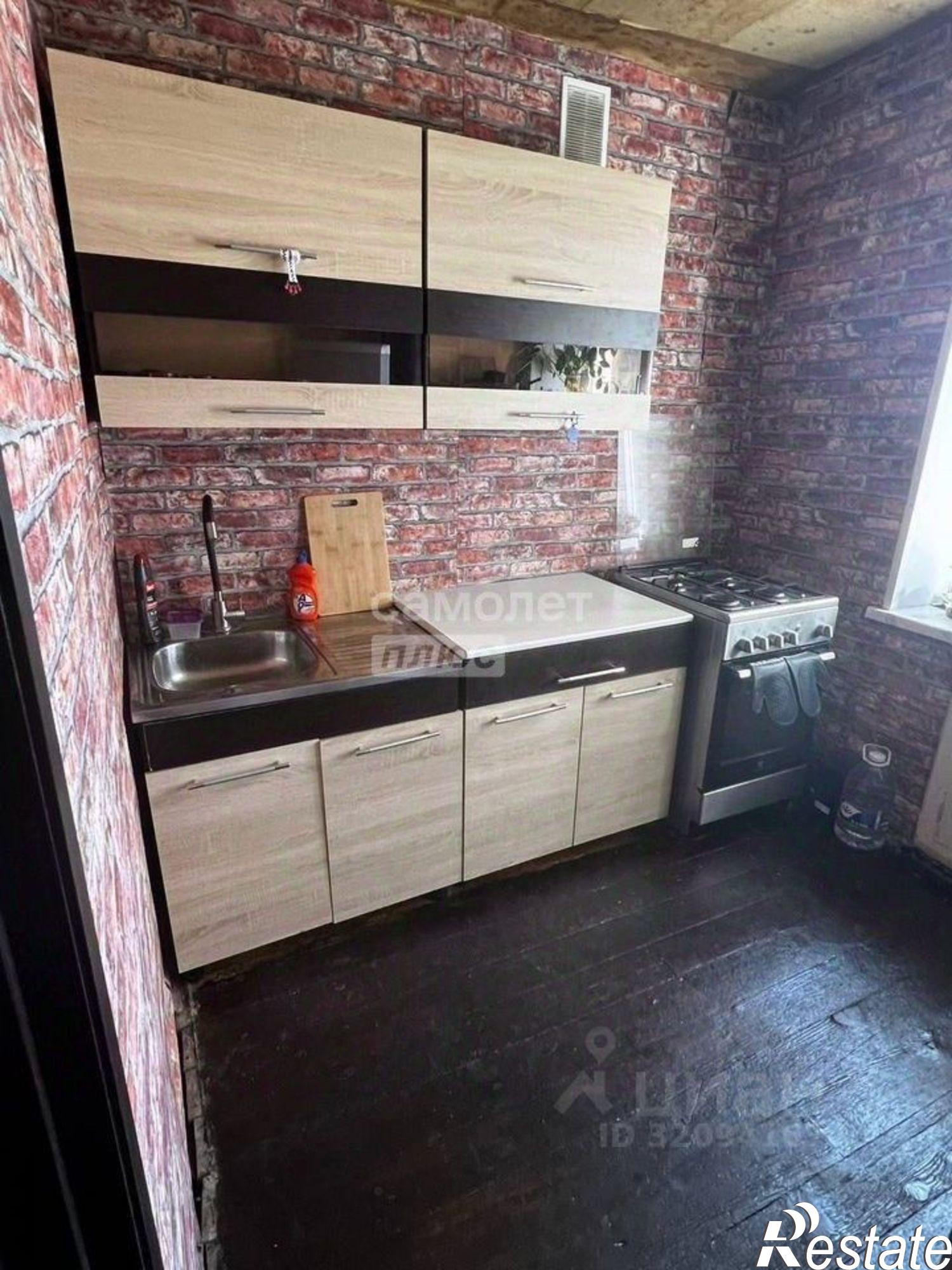 Купить квартиру за 3 300 000 рублей на Техникумовская улица, 34