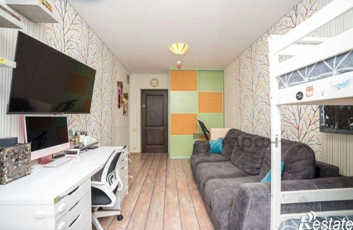 3-комн квартира улица Ворошилова, 9Б,  д. 9Б