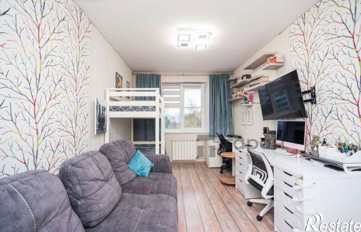 3-комн квартира улица Ворошилова, 9Б,  д. 9Б