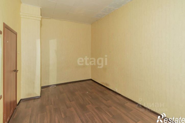 3-комн квартира улица Правдухина, 8,  д. 8