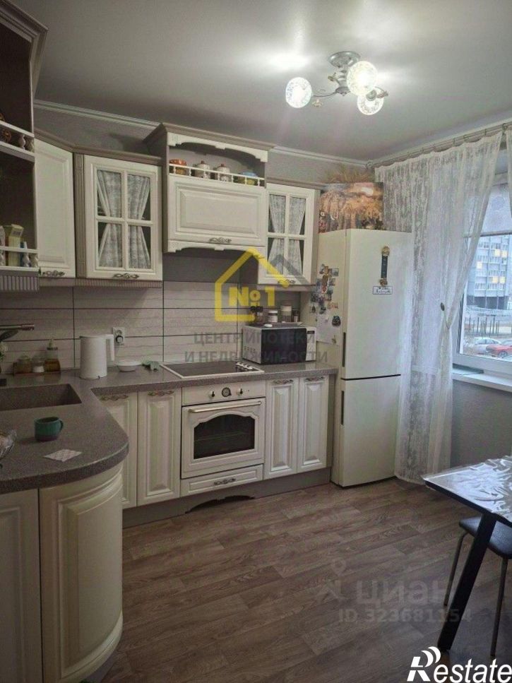 3-комн квартира улица Александра Шмакова, 31,  д. 31