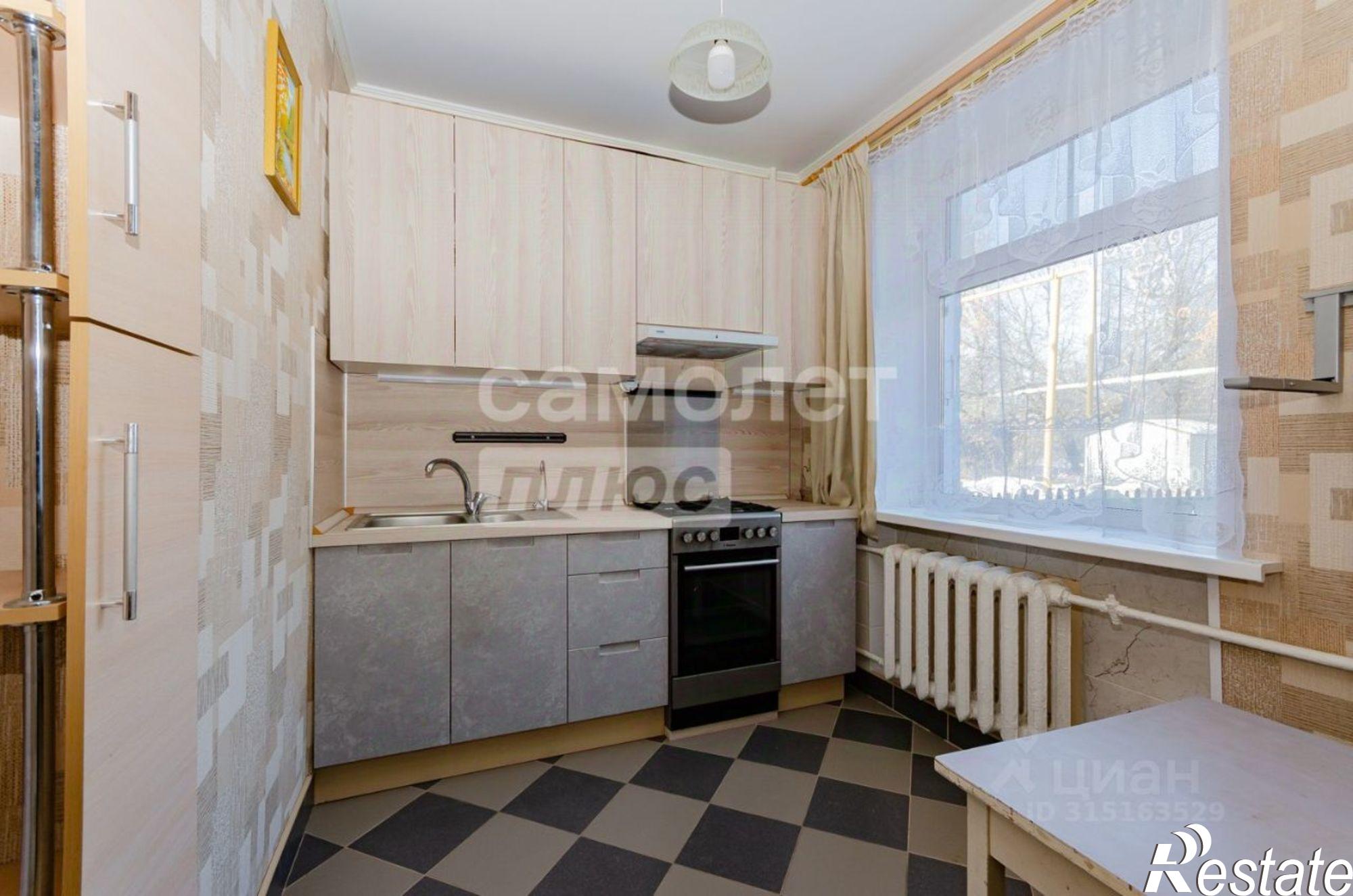 Купить квартиру за 3 000 000 рублей на Телеграфная улица, 4