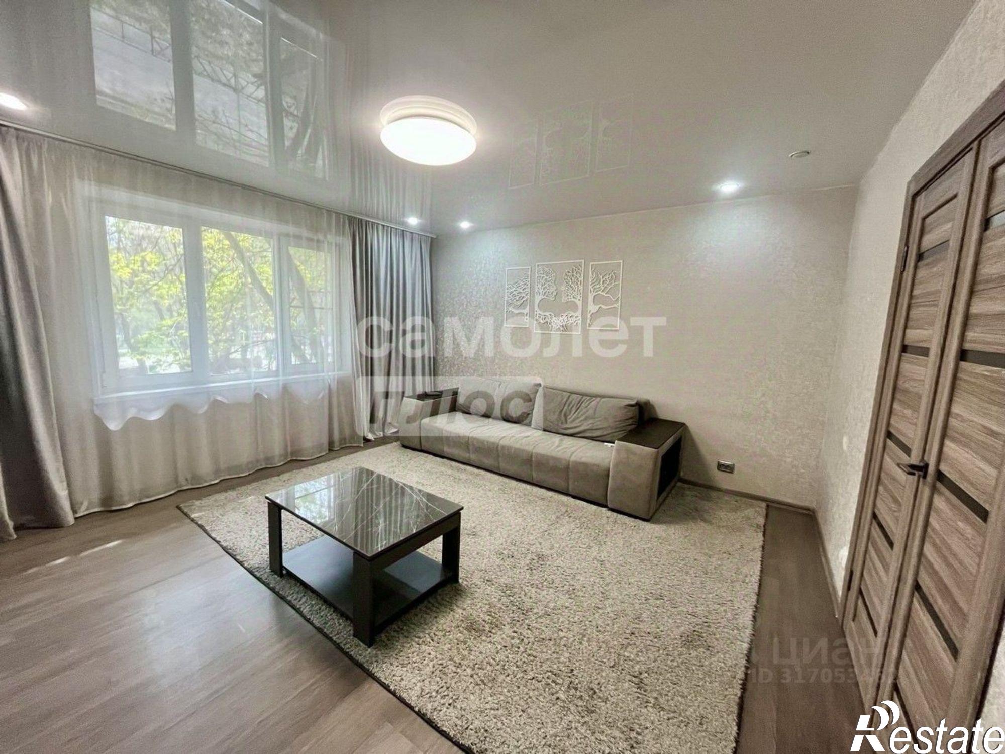 Купить квартиру за 4 200 000 рублей на улица Братьев Кашириных, 95