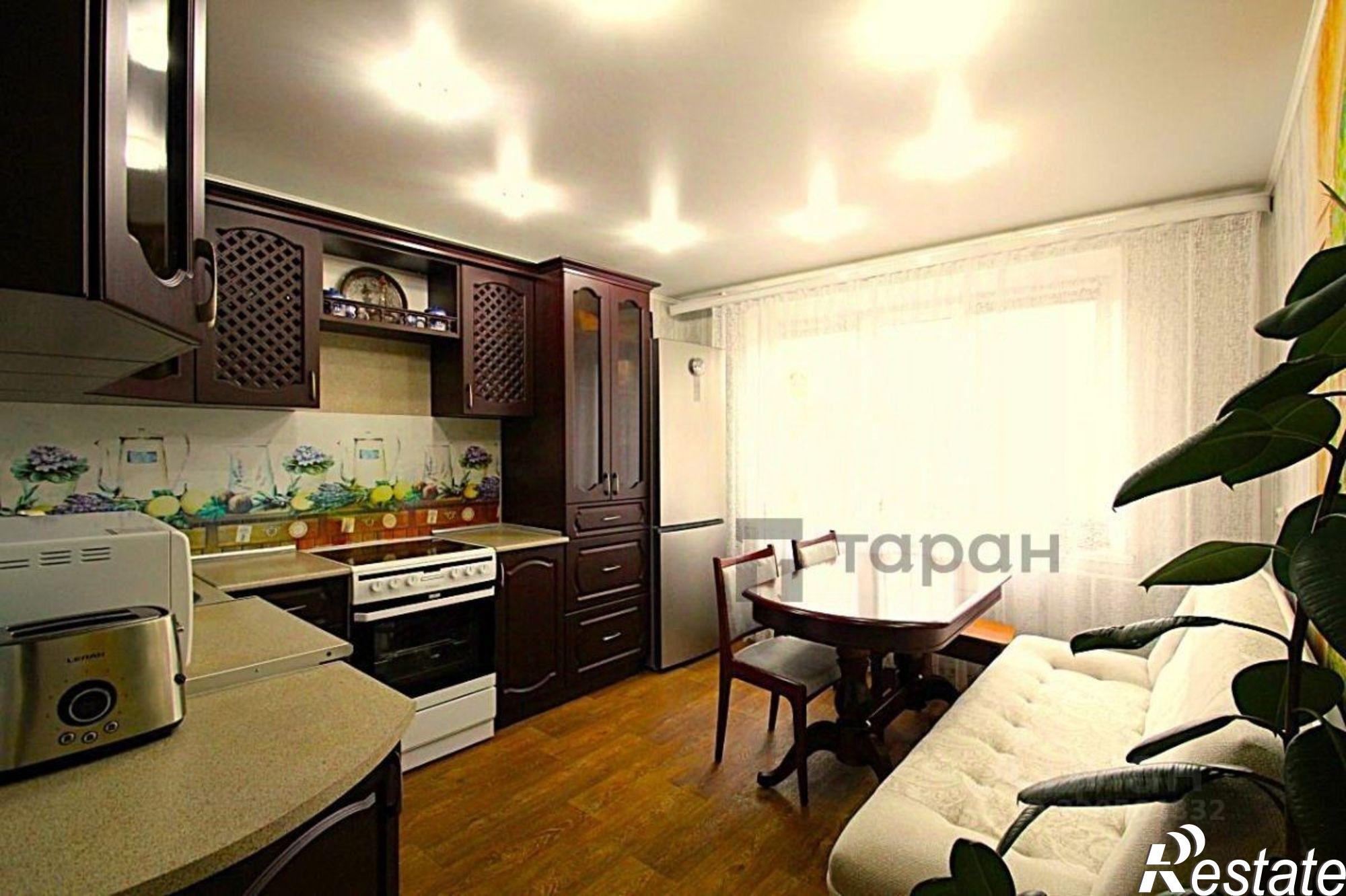 Купить квартиру за 3 000 000 рублей на Байкальская улица, 35/1