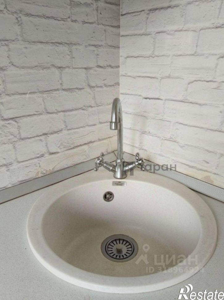 2-комн квартира улица Доватора, 8,  д. 8