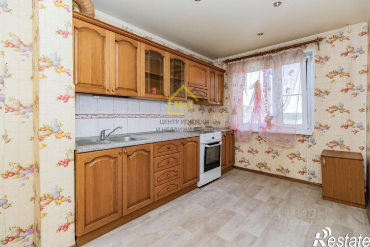 3-комн квартира улица Чичерина, 1,  д. 1