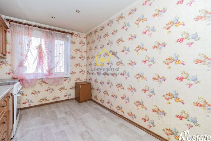 3-комн квартира улица Чичерина, 1,  д. 1