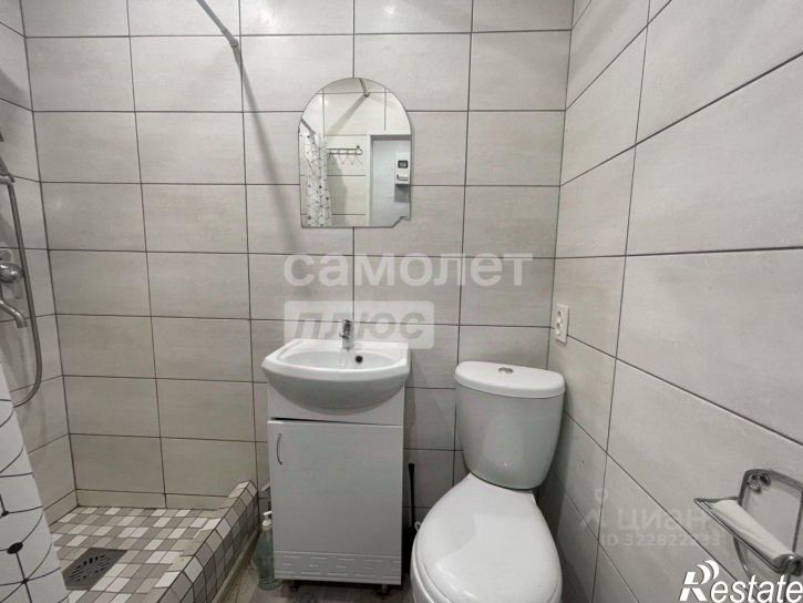 2-комн квартира улица Геологов, 15,  д. 15