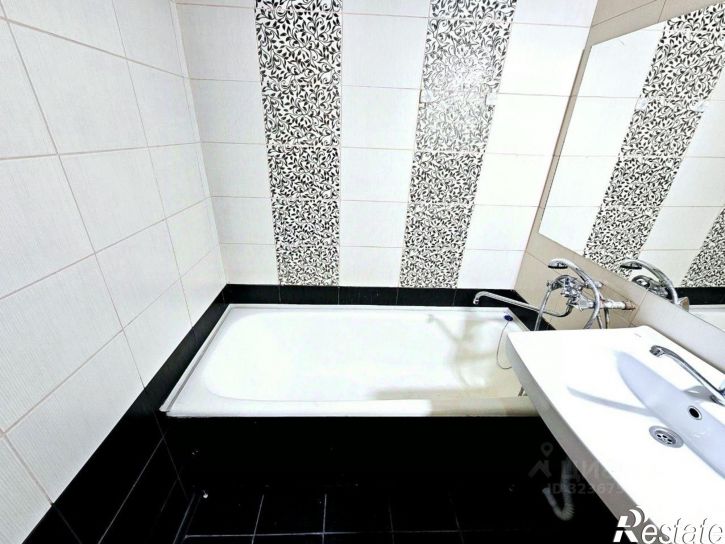 2-комн квартира улица Героев Танкограда, 48А,  д. 48А