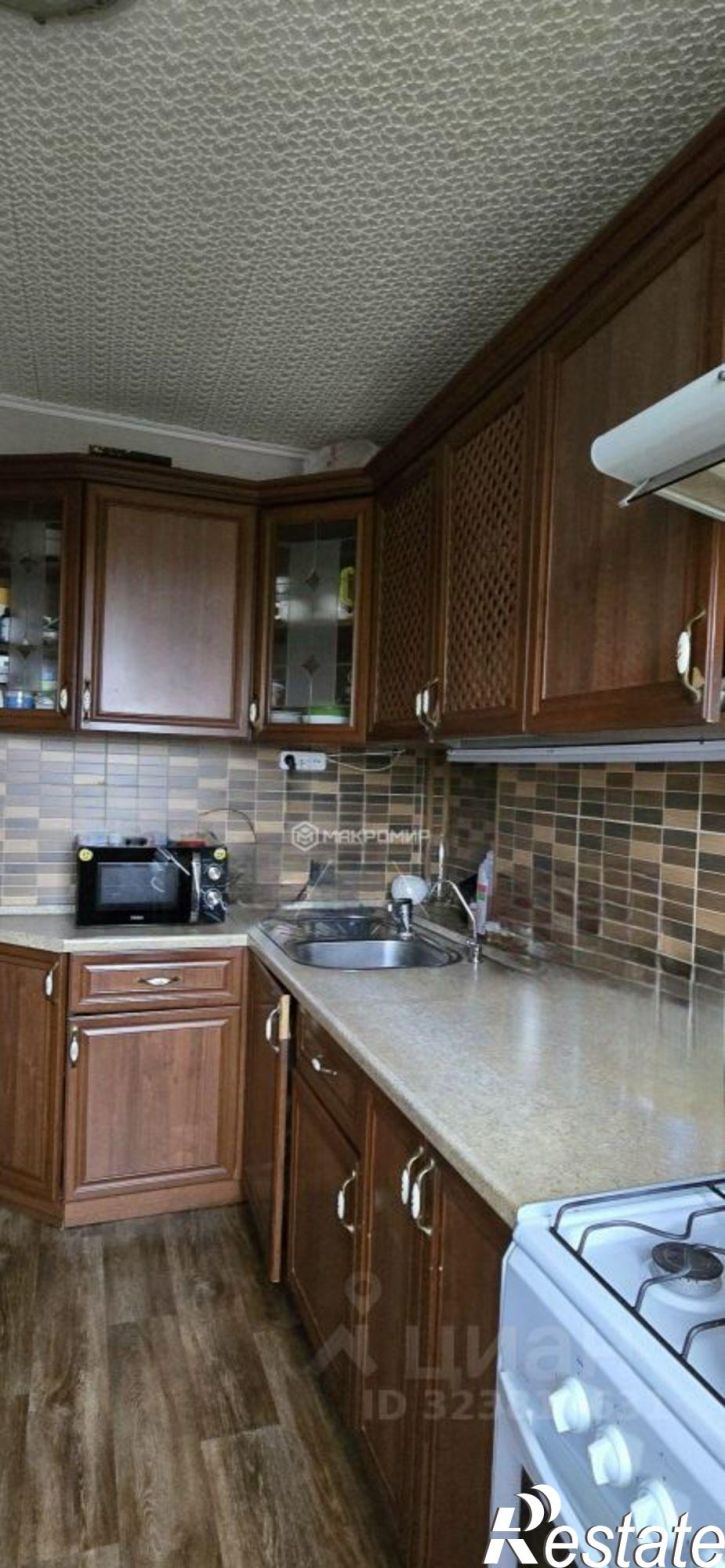 3-комн квартира улица Ворошилова, 3,  д. 3