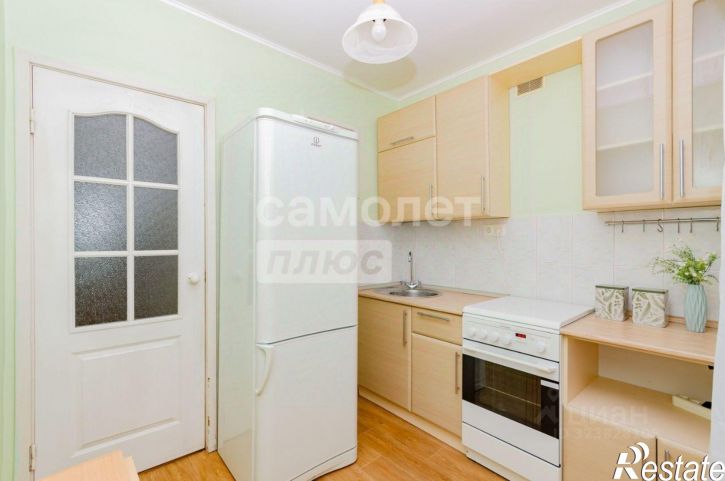 2-комн квартира улица Клары Цеткин, 48,  д. 48