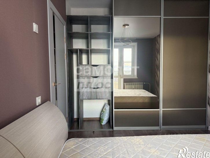 2-комн квартира улица Университетская Набережная, 48,  д. 48