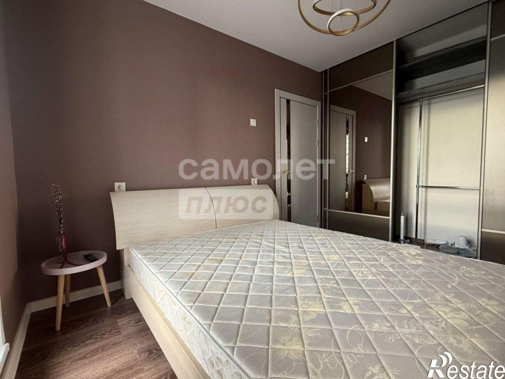 2-комн квартира улица Университетская Набережная, 48,  д. 48