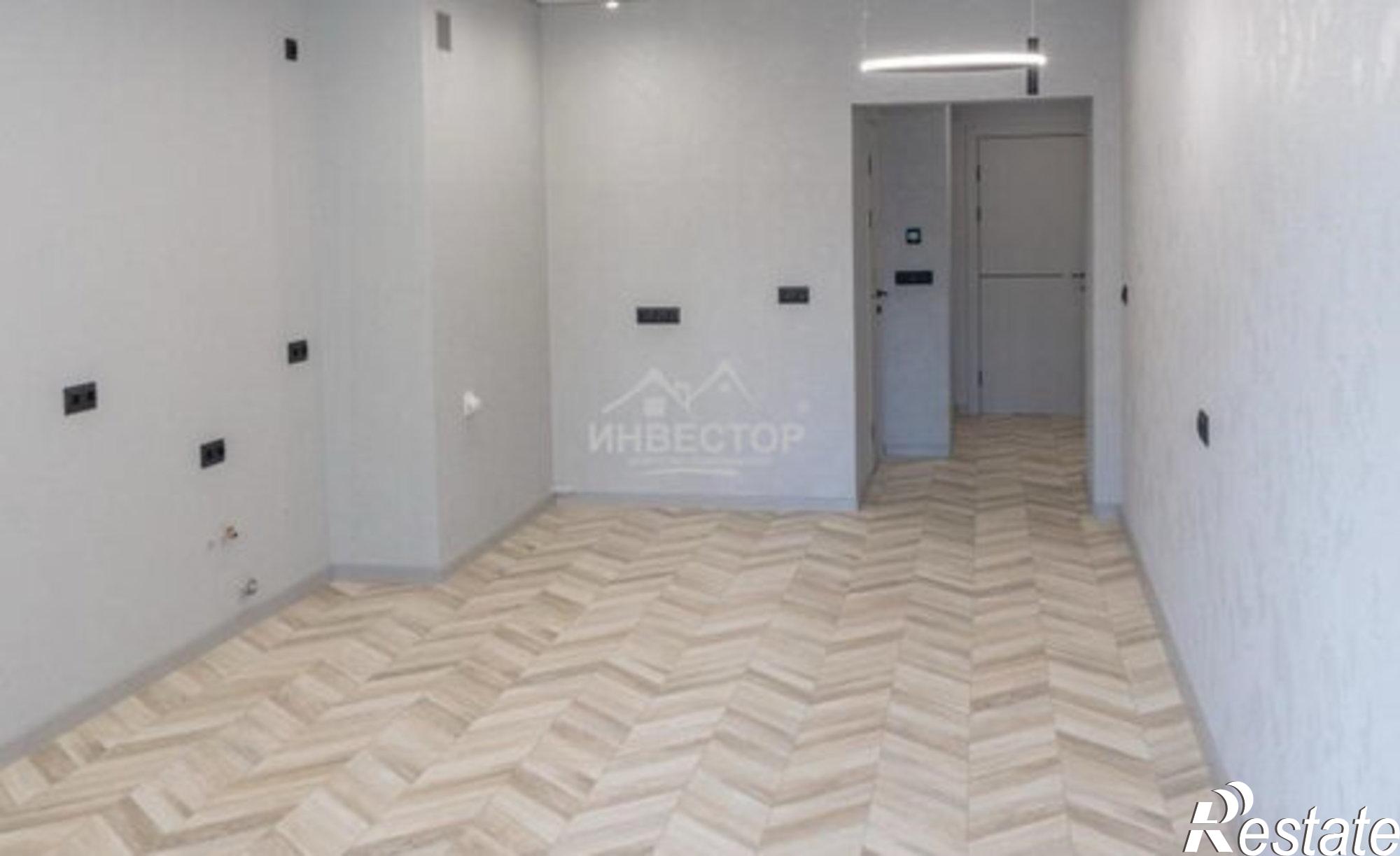 Купить квартиру за 10 990 000 рублей на улица Братьев Кашириных, 46