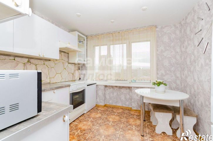 3-комн квартира Комсомольский пр-кт, 37,  д. 37