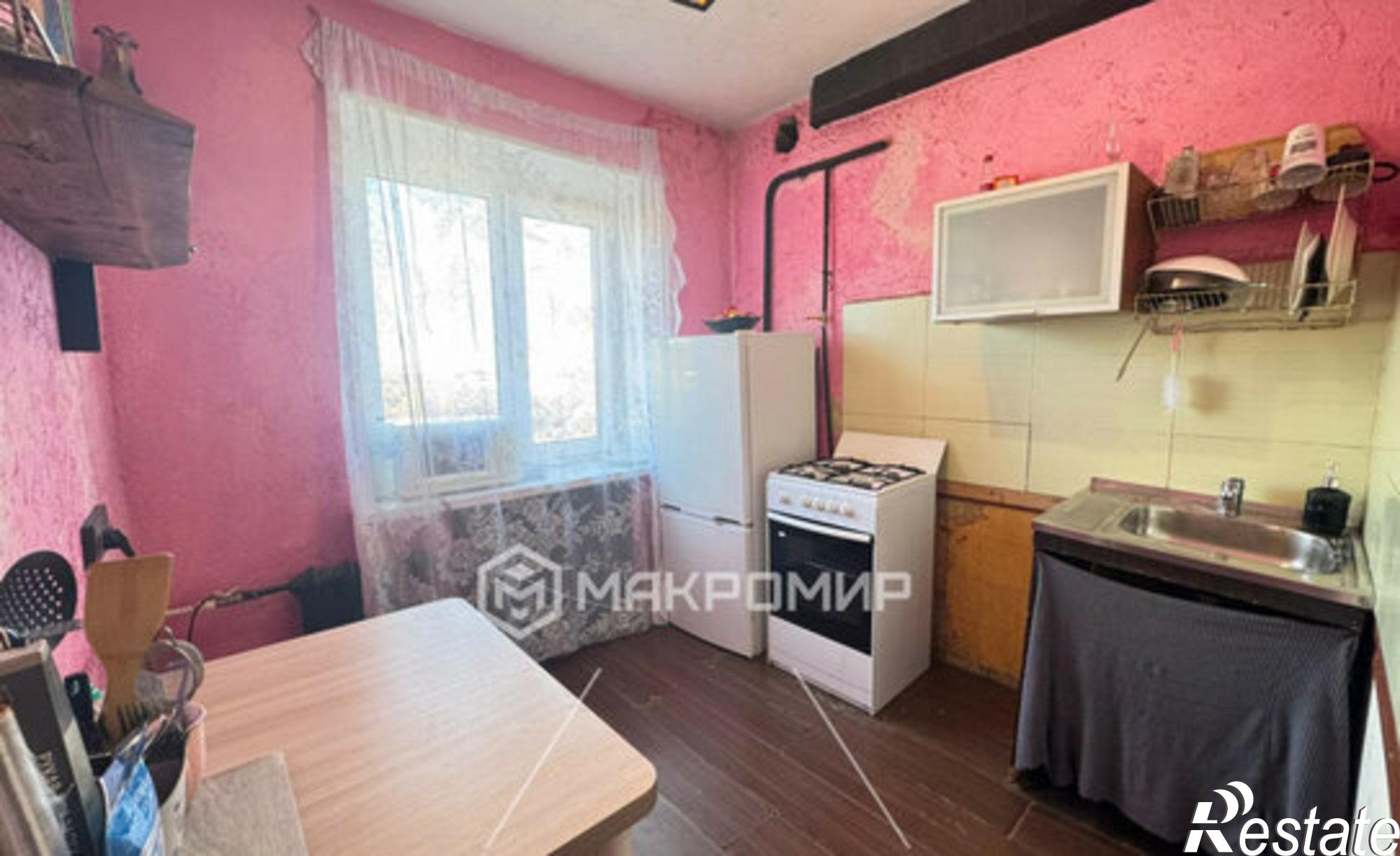 Купить квартиру за 2 400 000 рублей на Троицкий тракт, 44