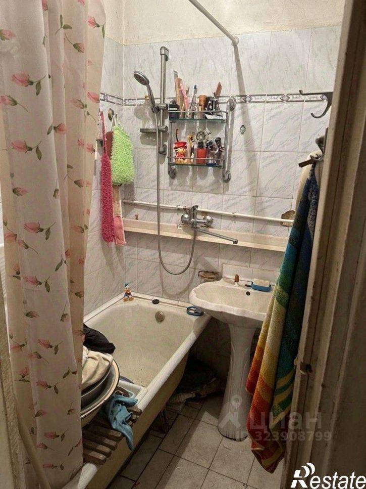 3-комн квартира ул Горького, 64,  д. 64