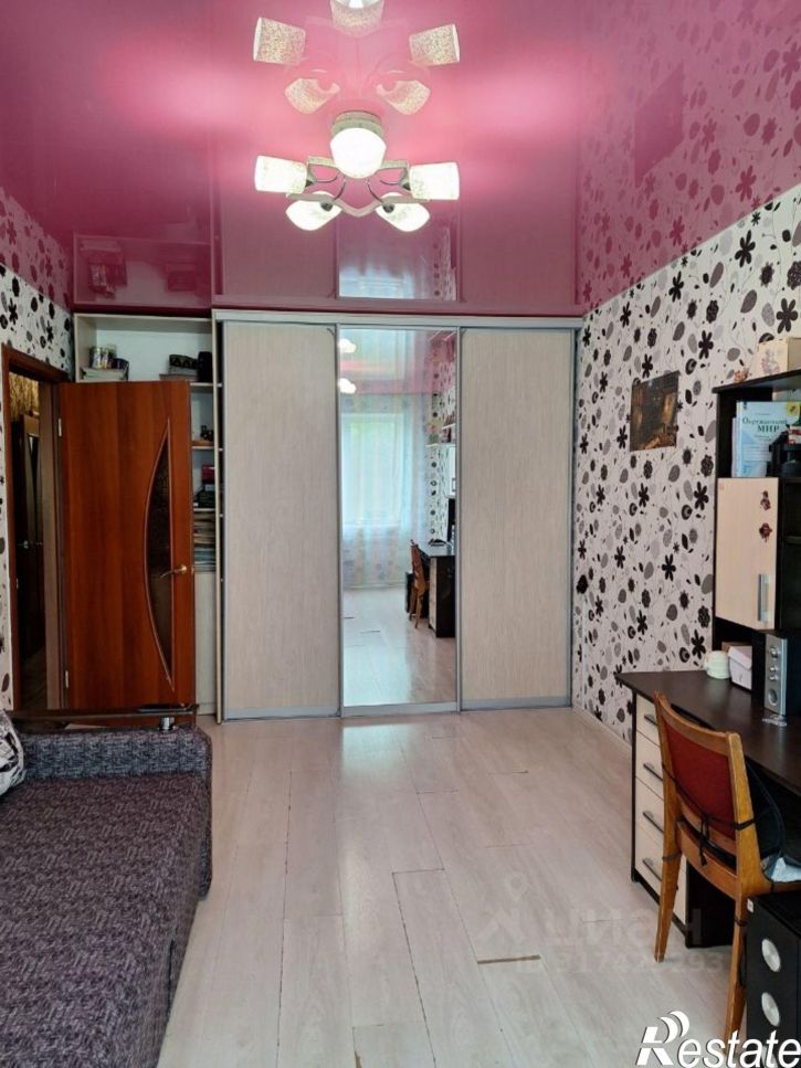 3-комн квартира улица Молодогвардейцев, 4,  д. 4