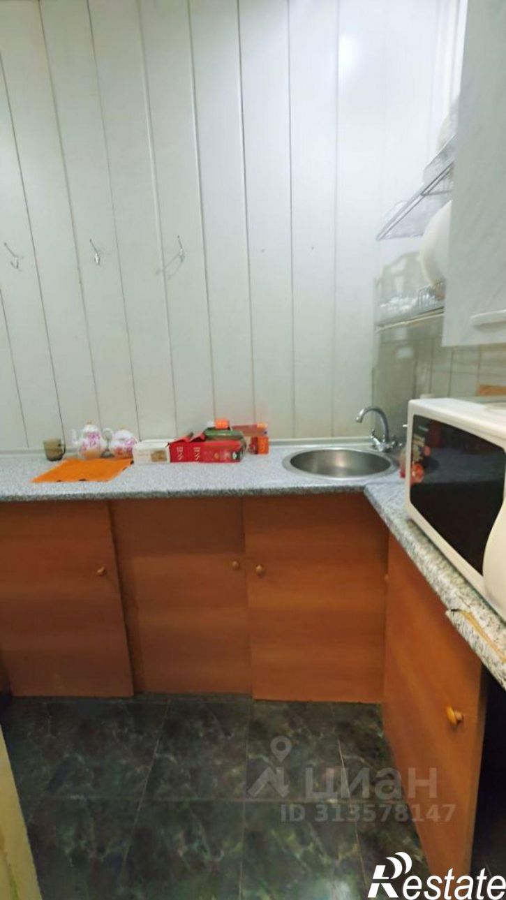 3-комн квартира улица Братьев Кашириных, 118/2,  д. 118/2