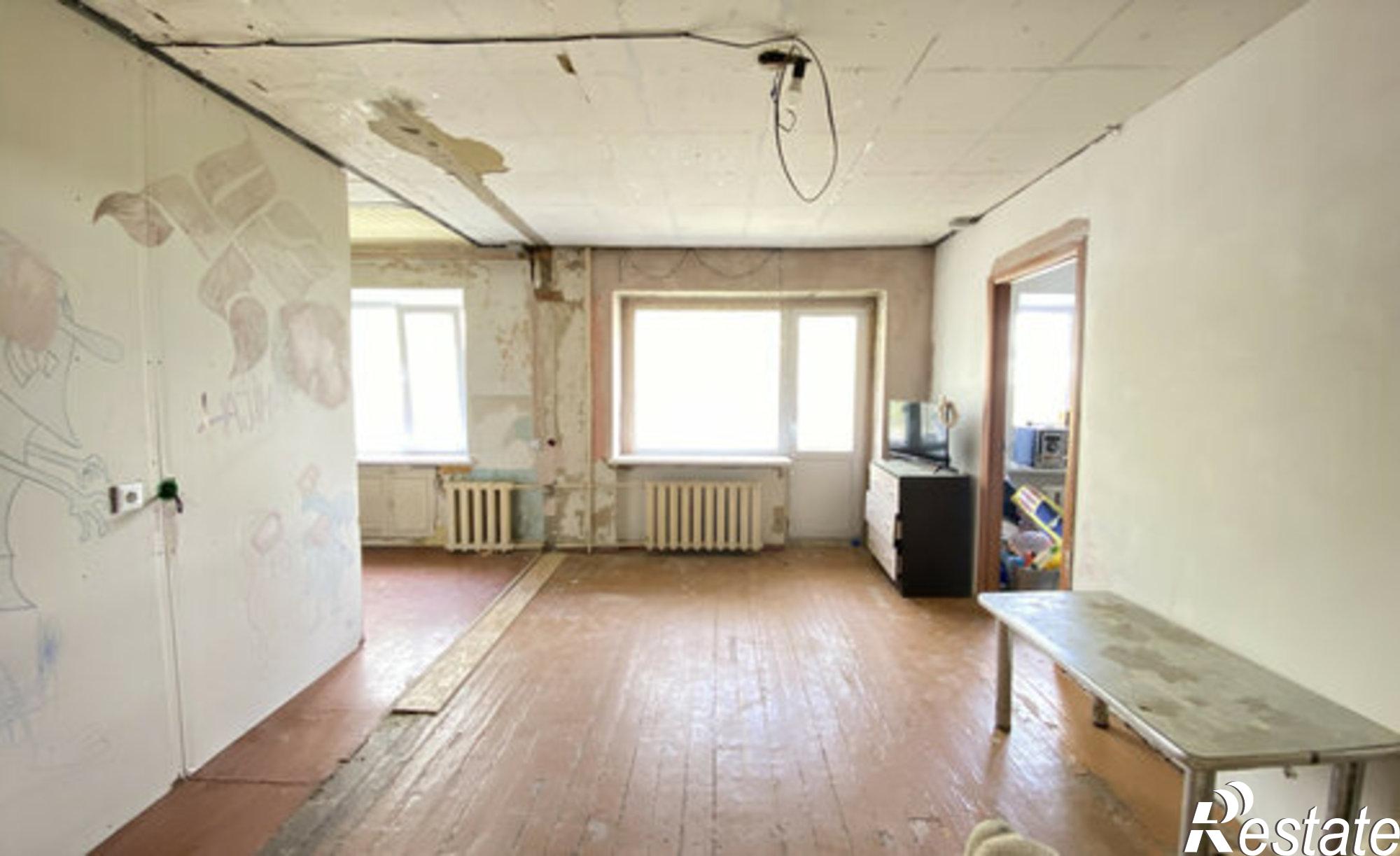 Купить квартиру за 1 590 000 рублей на Лазурная улица, 10