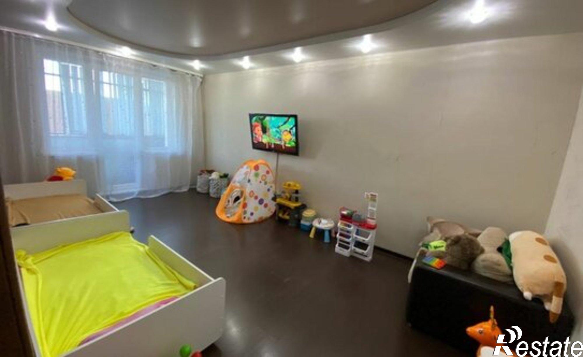 Купить квартиру за 5 600 000 рублей на проспект Победы, 382