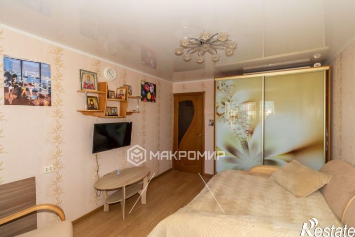 2-комн квартира ул Молодогвардейцев, 70,  д. 70